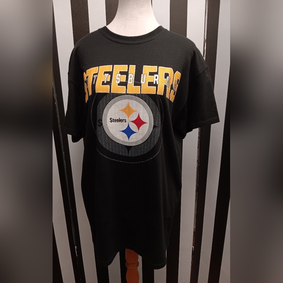NWOT Pittsburgh Steelers tshirt - Picture 2 of 8